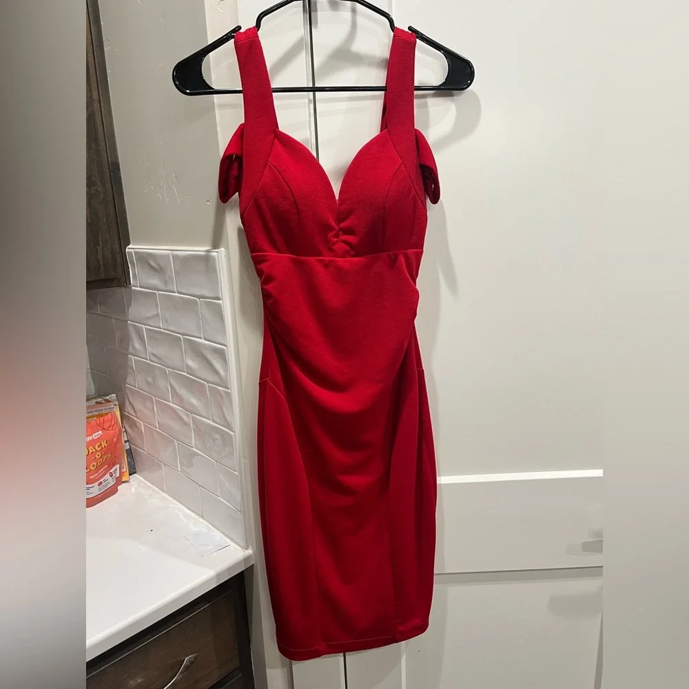 Red Dress - Picture 1 of 7